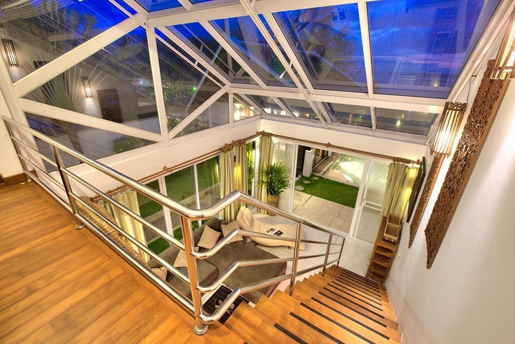 קו סמוי Emerald Sands - Beach Front 4 Bed Pool Villa חדר תמונה